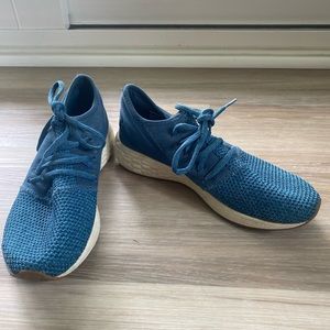 Women’s New Balance shoes!